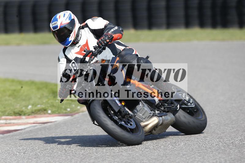 /45 10.08.2025 Plüss Moto Sport ADR/Freies Fahren/284